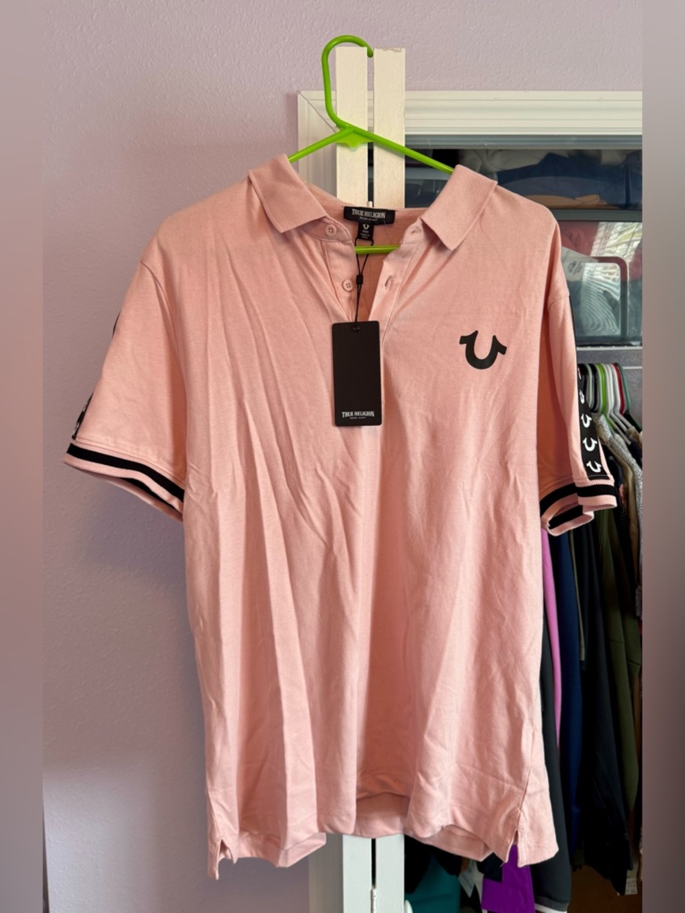 True Religion Men’s Pink Logo Short Sleeve Relaxed Polo W/black Trim. MED. NWT